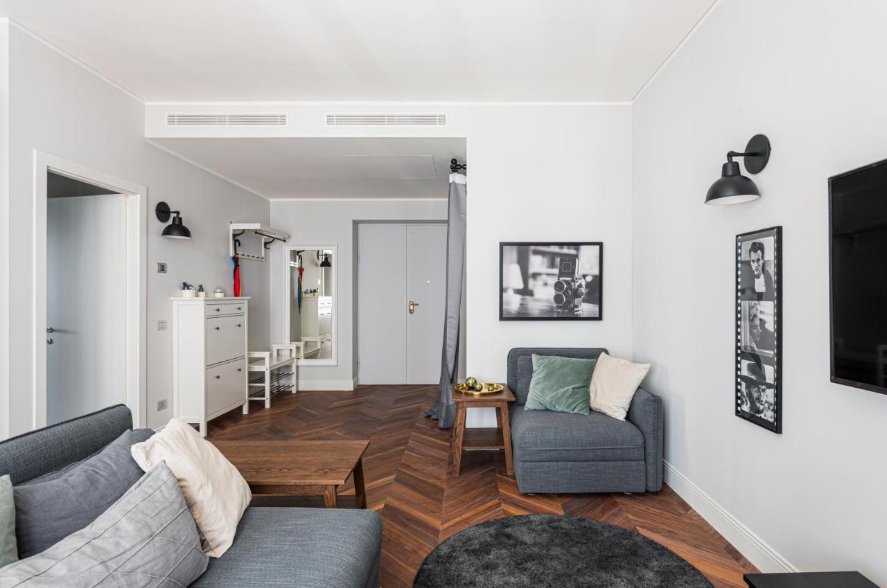 Wide And Bright Two Bedroom Apartment- Via Freguglia Мілан Екстер'єр фото